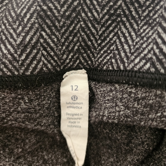 Lululemon wunder under herringbone style size 12 - Picture 8 of 8